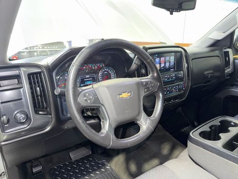 Used 2018 Chevrolet Silverado 1500 LT w/ Texas Edition RWD image 12