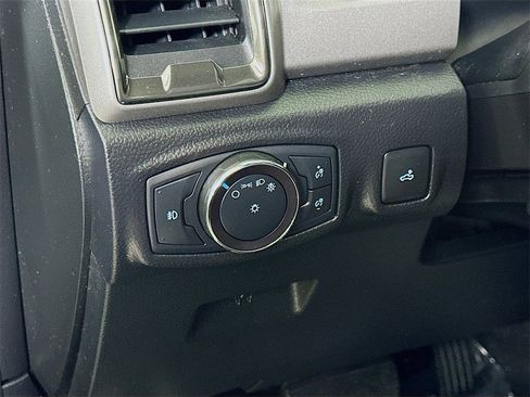 Used 2019 Ford Ranger XLT w/ Equipment Group 301A Mid image 18