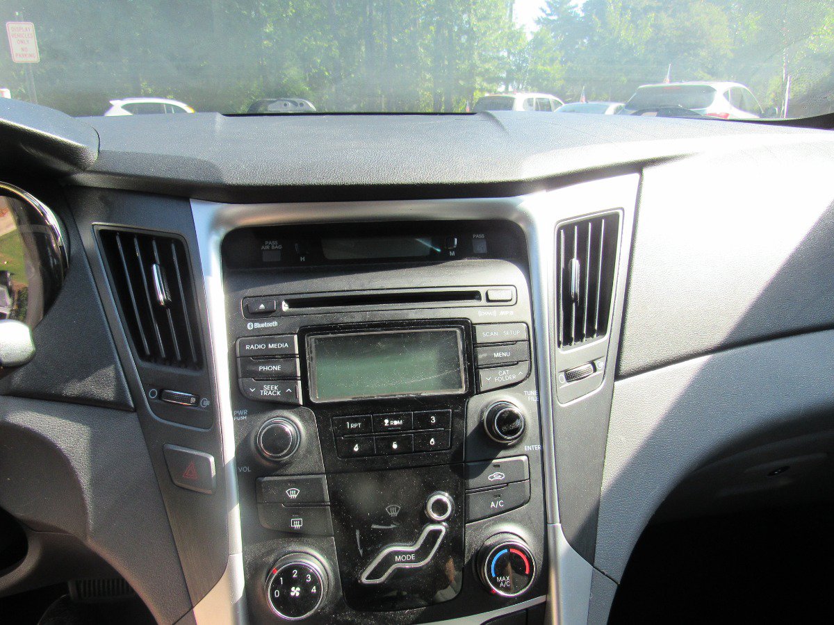 Used 2013 Hyundai Sonata GLS FWD image 6