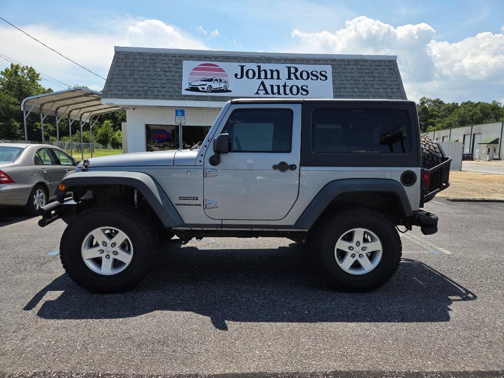 Used 2015 Jeep Wrangler Sport w/ Quick Order Package 24S AWD/4WD image 1