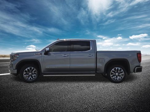 New 2026 GMC Sierra 1500 Denali w/ Denali Reserve Package AWD/4WD image 19