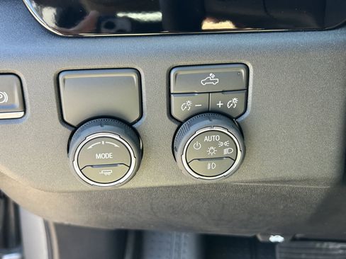 Used 2026 Chevrolet Silverado 1500 RST w/ RST Select Package RWD image 15