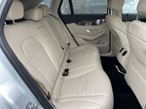 Used 2019 Mercedes-Benz GLC 300 image 45