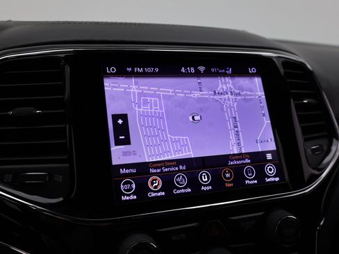 Used 2020 Jeep Grand Cherokee Overland RWD image 5