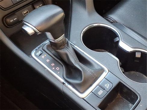 Used 2022 Kia Sportage EX image 10