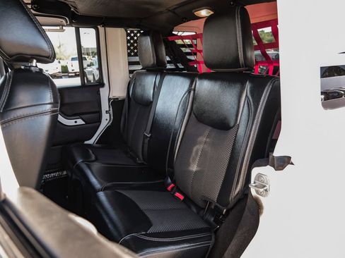 Used 2015 Jeep Wrangler Unlimited Sahara w/ Quick Order Package 24X image 37