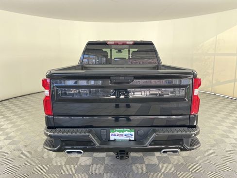 Used 2021 Chevrolet Silverado 1500 High Country w/ Technology Package image 6