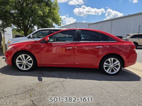 Used 2016 Chevrolet Cruze LTZ FWD image 2