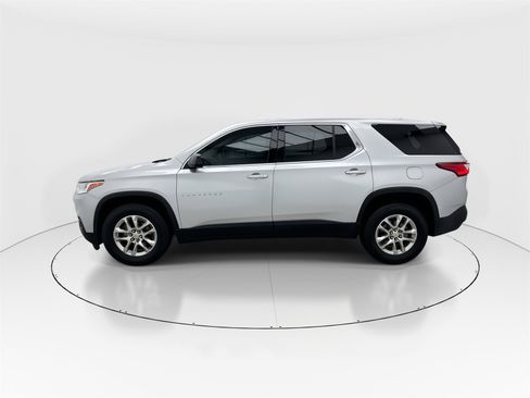 Used 2020 Chevrolet Traverse LS image 5