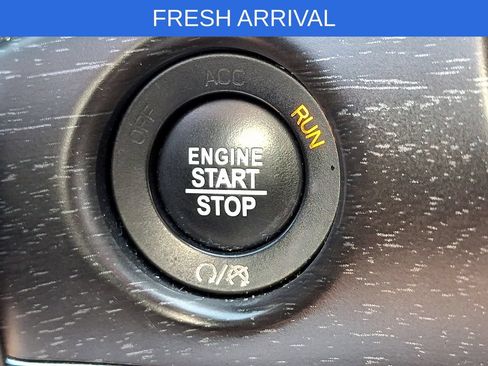 Used 2016 Jeep Grand Cherokee Limited AWD/4WD image 27