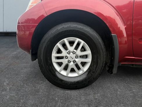 Used 2018 Nissan Frontier SV RWD image 9