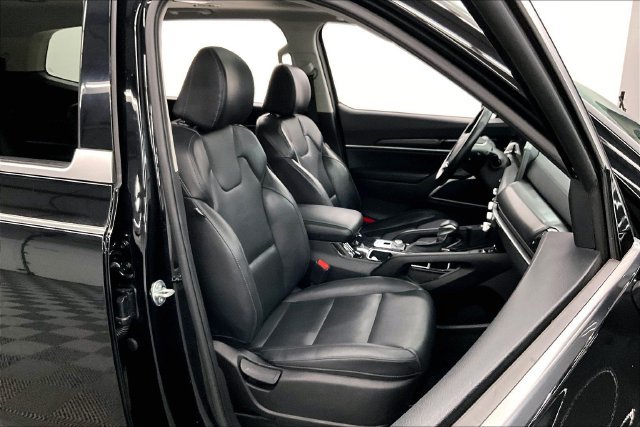 Used 2025 Kia Telluride S AWD/4WD image 8