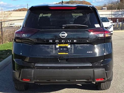 New 2026 Nissan Rogue SV w/ Cold Weather Package image 22