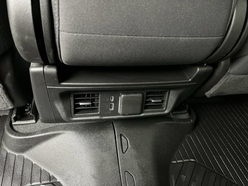 Certified 2024 Chevrolet Silverado 1500 LT AWD/4WD image 14
