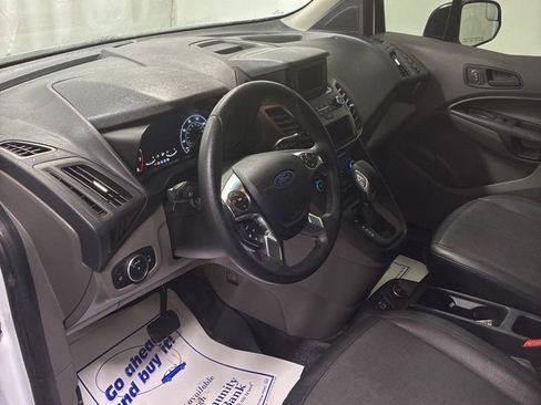Used 2019 Ford Transit Connect XL image 11