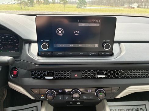 Used 2025 Honda Accord SE image 30