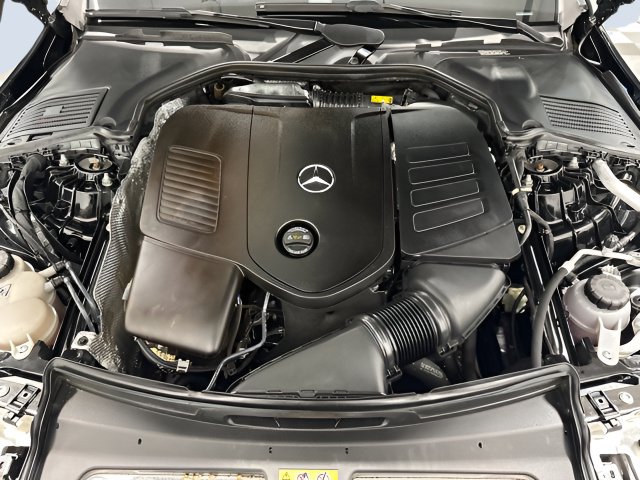 Used 2022 Mercedes-Benz C 300 4MATIC Sedan image 10