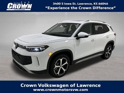 New 2025 Volkswagen Tiguan SE