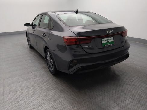 Used 2024 Kia Forte LXS FWD image 6