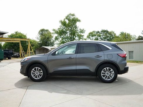Used 2021 Ford Escape SE w/ Convenience Package FWD image 16