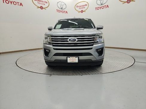 Used 2020 Ford Expedition XLT w/ Equipment Group 202A RWD image 4
