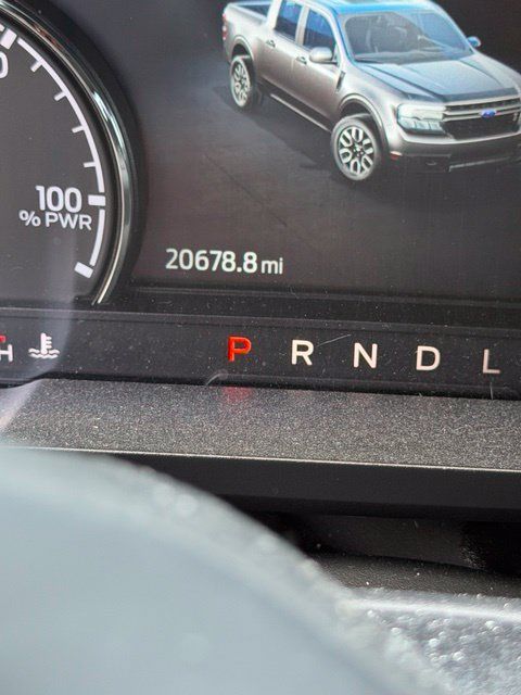 Used 2024 Ford Maverick Lariat FWD image 8