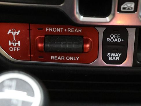 Used 2021 Jeep Gladiator Rubicon AWD/4WD image 27