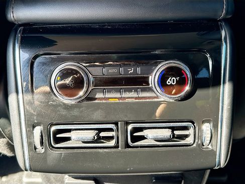 Used 2023 Lincoln Aviator 2WD image 26