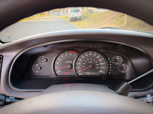 Used 2005 Toyota Tundra SR5 image 12