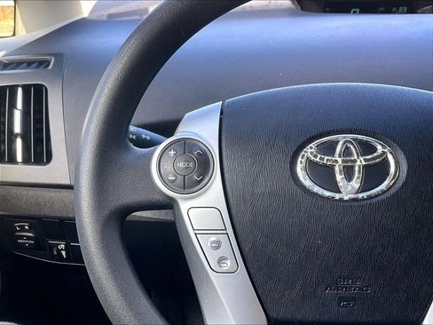 Used 2012 Toyota Prius Two image 16