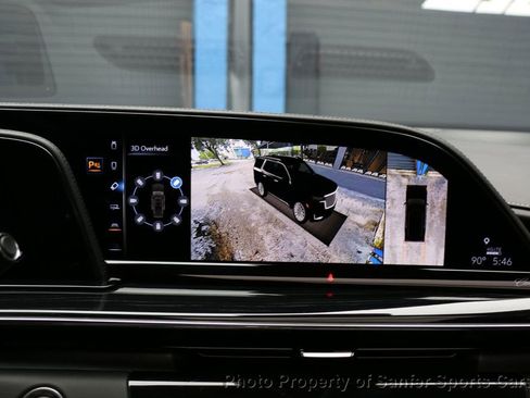 Used 2024 Cadillac Escalade ESV V AWD/4WD image 61