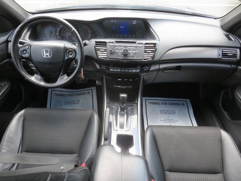 Used 2016 Honda Accord Sport image 12