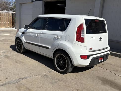 Used 2012 Kia Soul image 4
