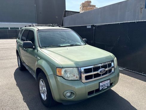 Used 2008 Ford Escape 4WD Hybrid image 4