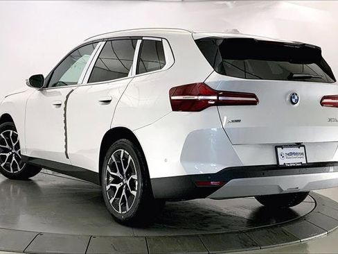 Used 2026 BMW X3 xDrive30 w/ Premium Package image 2