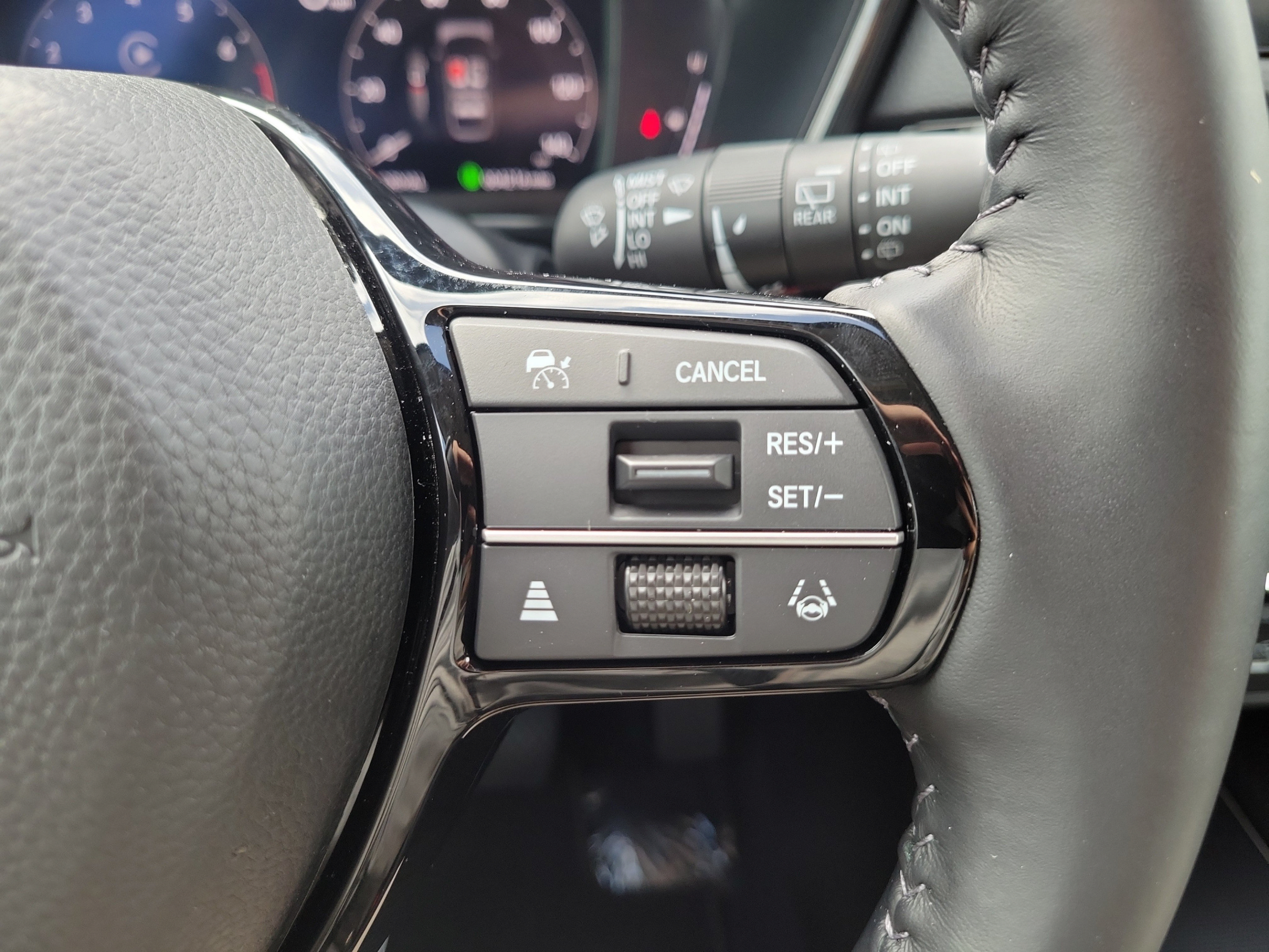 Used 2026 Honda CR-V EX-L image 31