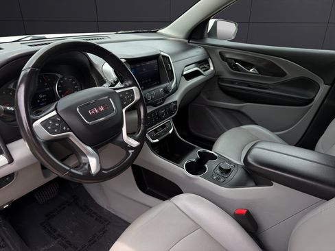 Used 2022 GMC Terrain SLT AWD/4WD image 10