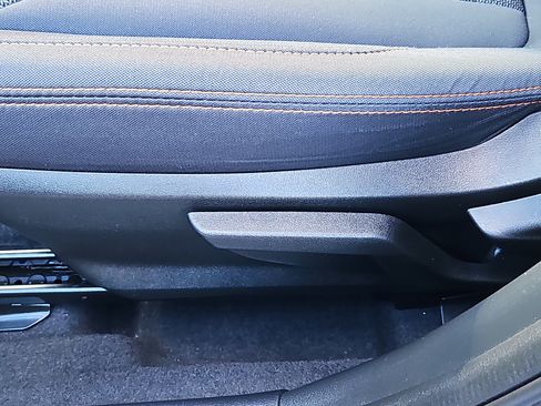 Certified 2023 Subaru Crosstrek 2.0i Premium image 11