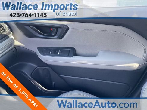 Certified 2025 Subaru Forester Premium w/ Convenience Package #2 image 20