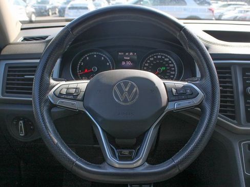 Used 2021 Volkswagen Atlas SE w/ Towing Package image 25