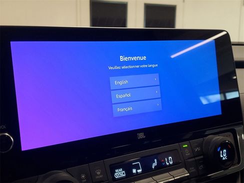 Certified 2024 Toyota Grand Highlander FWD image 27