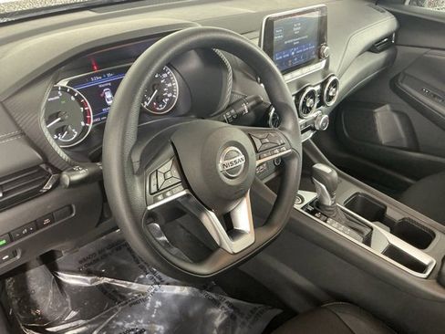 Used 2023 Nissan Sentra SV image 34