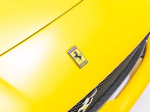 Used 2022 Ferrari 812 GTS RWD image 45