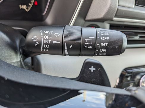 Used 2023 Honda Pilot EX-L image 34