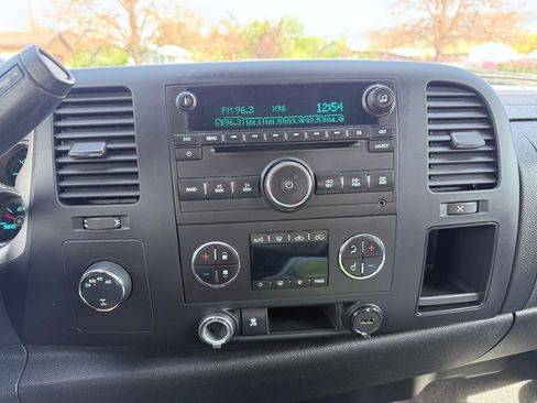 Used 2010 Chevrolet Silverado 1500 LT image 14