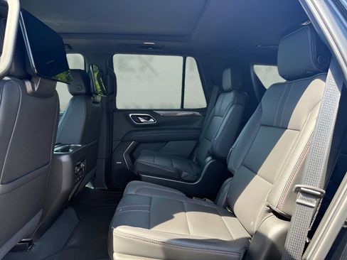 Used 2021 Chevrolet Tahoe RST w/ Luxury Package AWD/4WD image 31