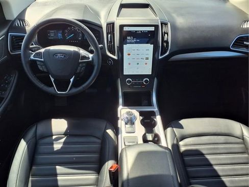Used 2024 Ford Edge SEL w/ Convenience Package AWD/4WD image 16