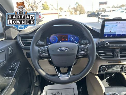 Used 2021 Ford Escape Titanium w/ Class II Trailer Tow Package image 14