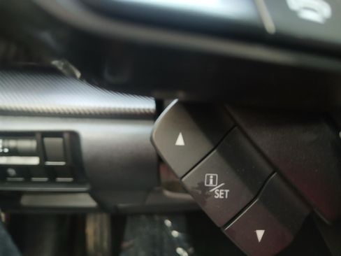 Used 2023 Subaru Crosstrek 2.0i AWD/4WD image 21