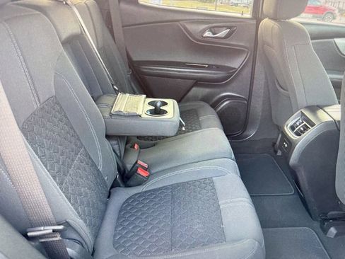 Used 2019 Chevrolet Blazer LT FWD image 8